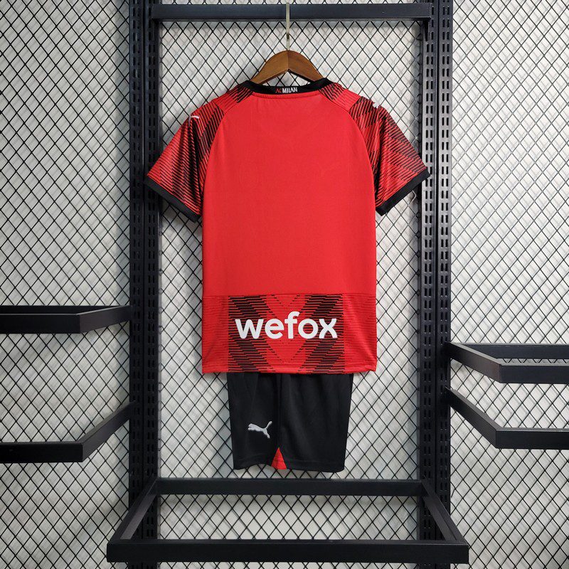 AC Milan 2023/24 Conjunto Principal – Criança