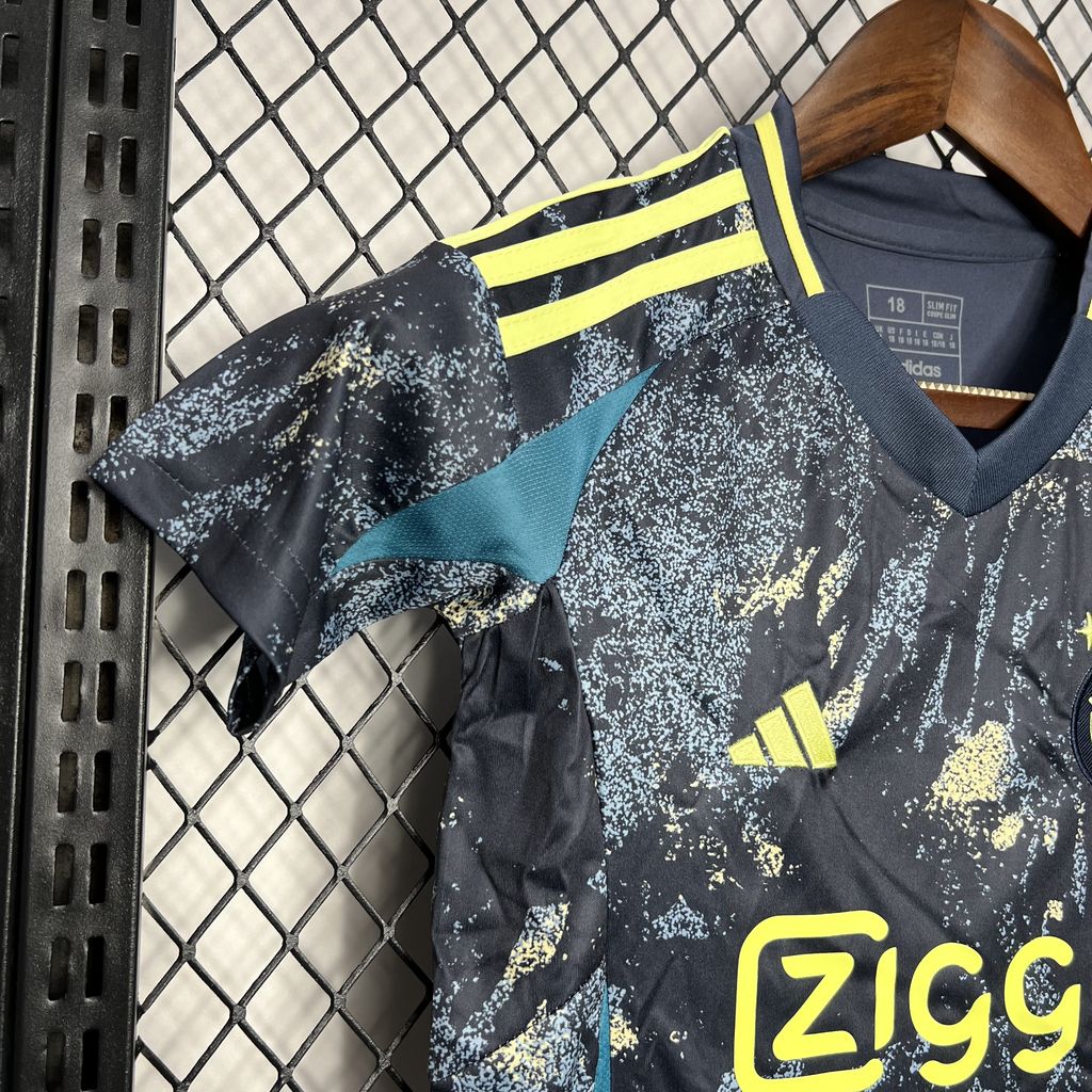 Ajax 2024/25 Conjunto Alternativo – Criança