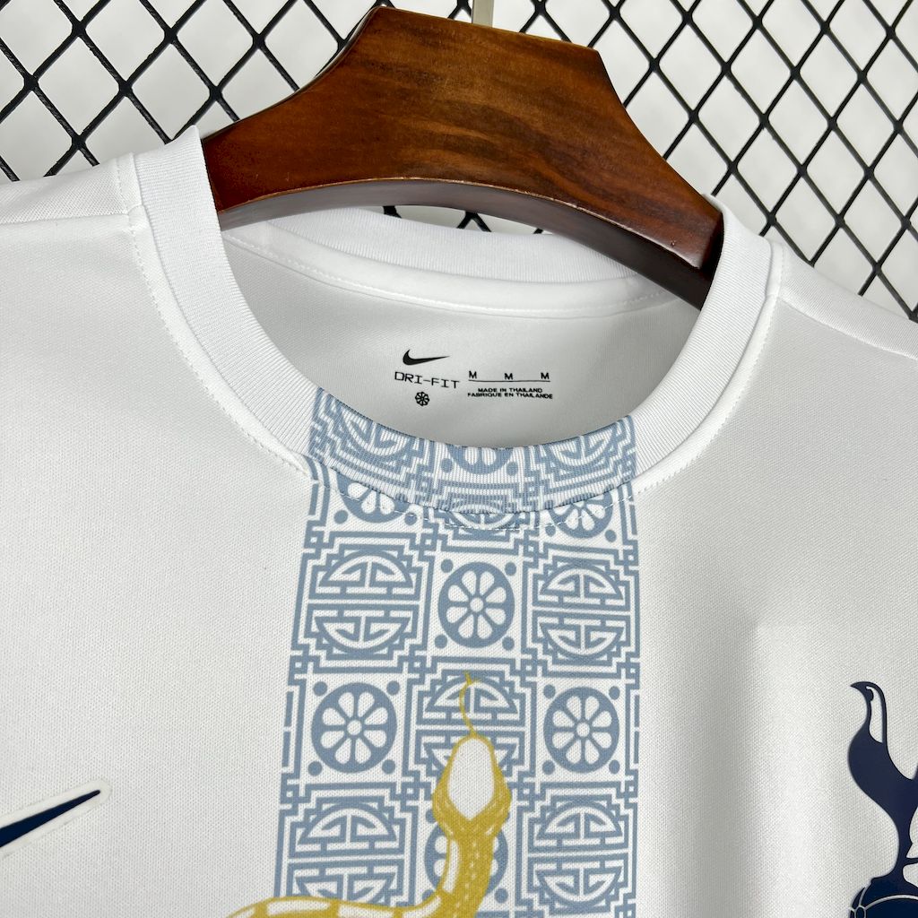Tottenham Hotspur 2025/26 Camisola Branca Dourada Snake Edição – Homem