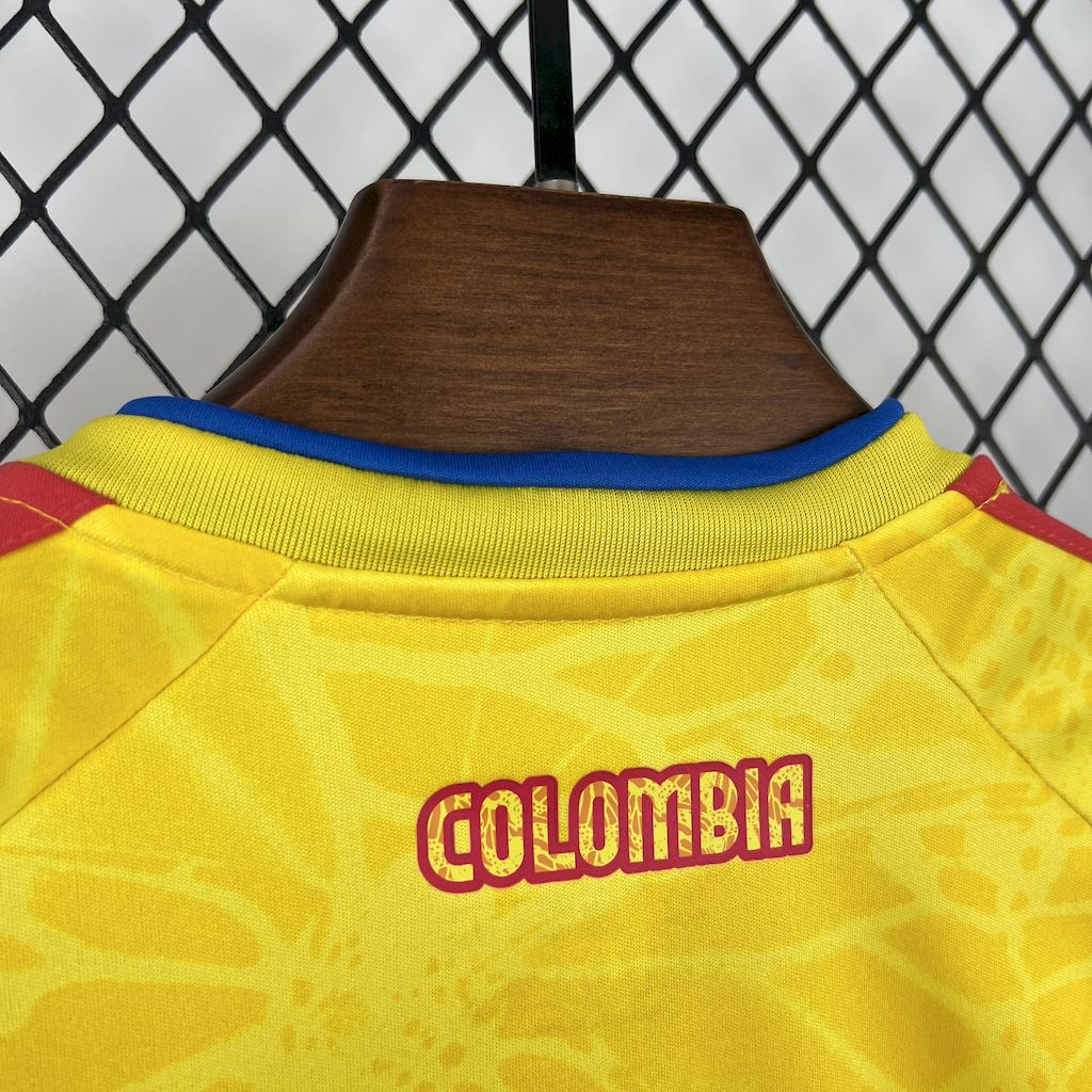 Colombia 2026 Conjunto Principal Mundial – Criança