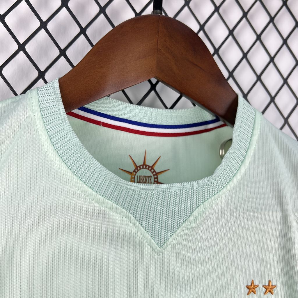 França 2026 Conjunto Alternativo Mundial – Criança
