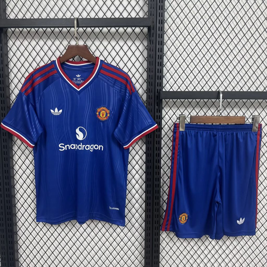 Manchester United 2026/27 Conjunto Alternativo – Criança