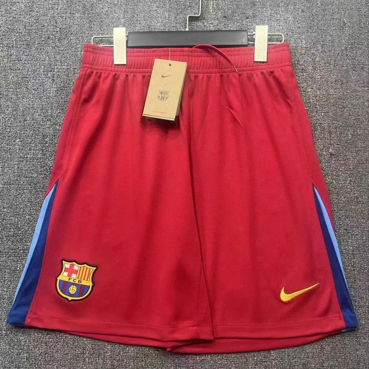 Barcelona 2025/26 Calções Vermelhos – Homem