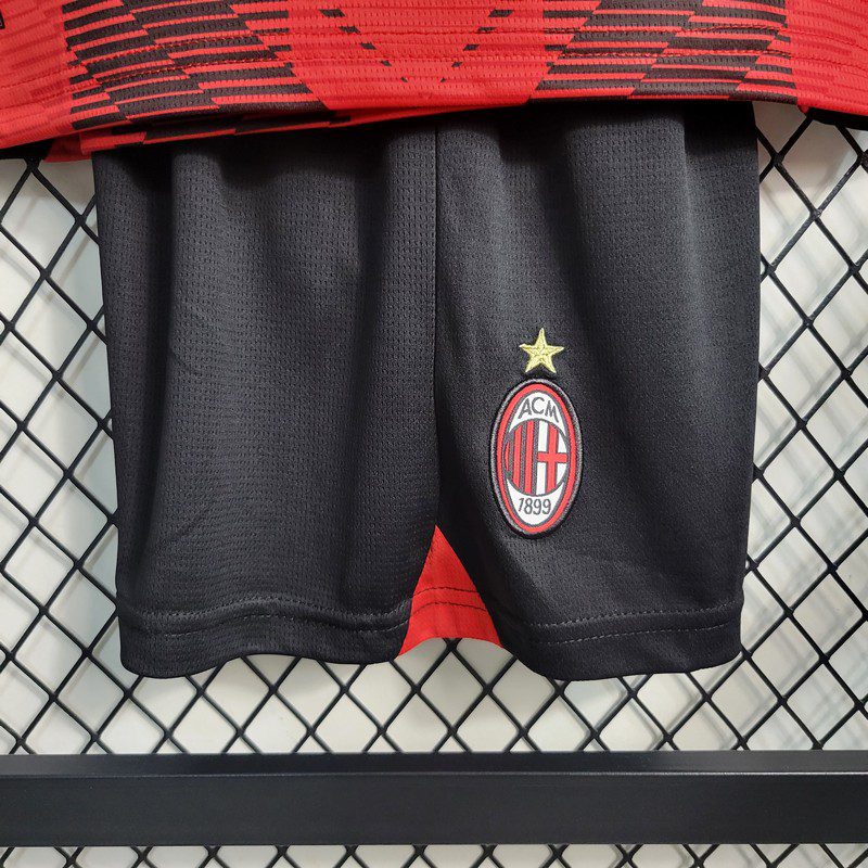 AC Milan 2023/24 Conjunto Principal – Criança