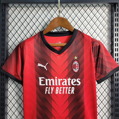 AC Milan 2023/24 Conjunto Principal – Criança