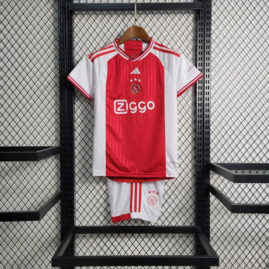 Ajax 2023/24 Conjunto Principal – Criança