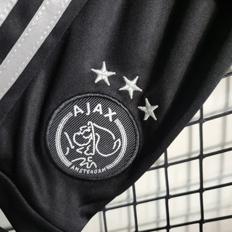 Ajax 2023/24 Conjunto Terceiro – Criança