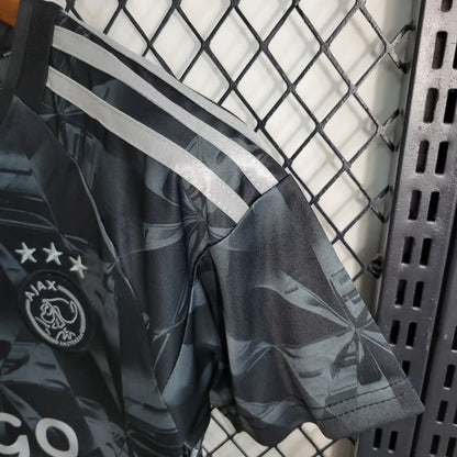 Ajax 2023/24 Conjunto Terceiro – Criança