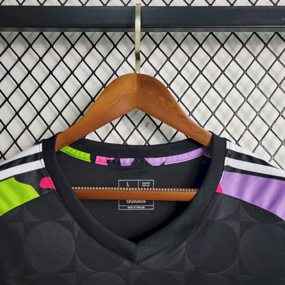 Real Madrid 2024/25 Camisola de Pré-Jogo – Homem