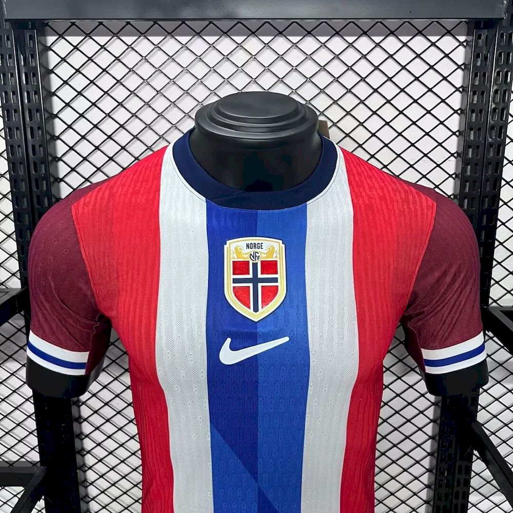 Noruega 2024/25 Camisola Principal Versão Jogador – Homem