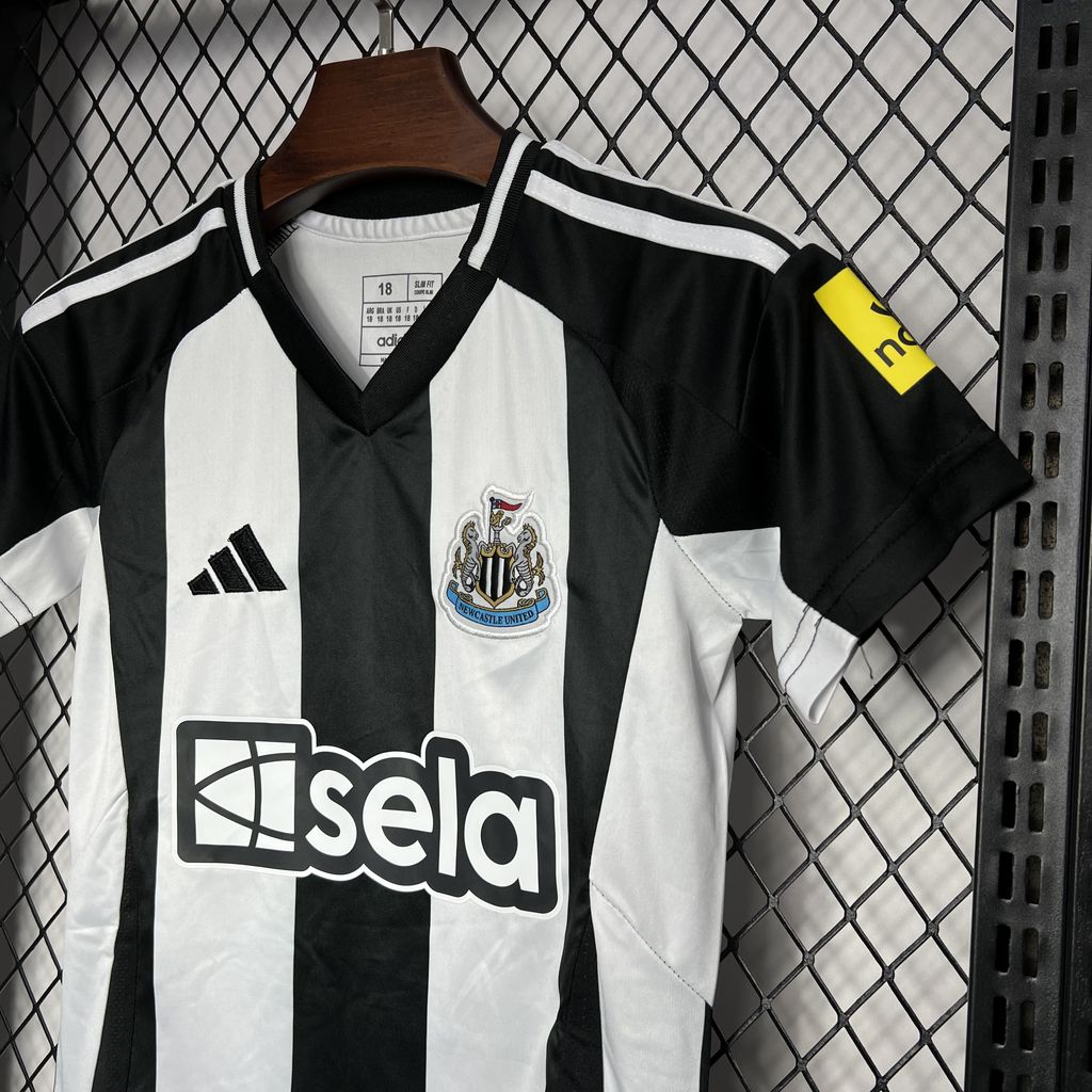 Newcastle United 2024/25 Conjunto Principal – Criança