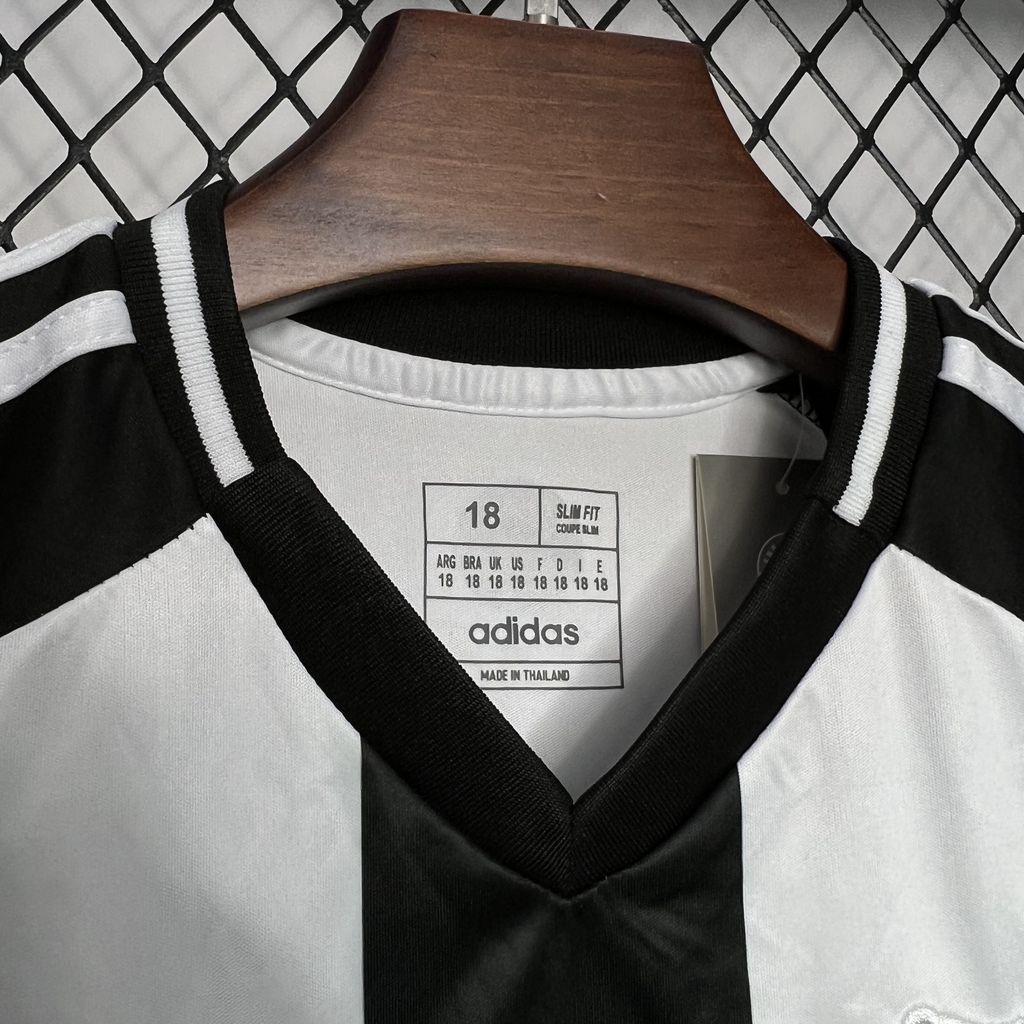 Newcastle United 2024/25 Conjunto Principal – Criança