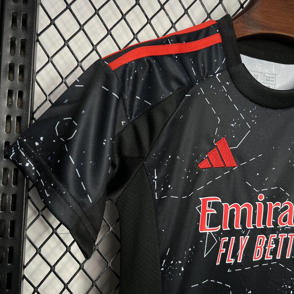 Benfica 2024/25 Conjunto Alternativo – Criança