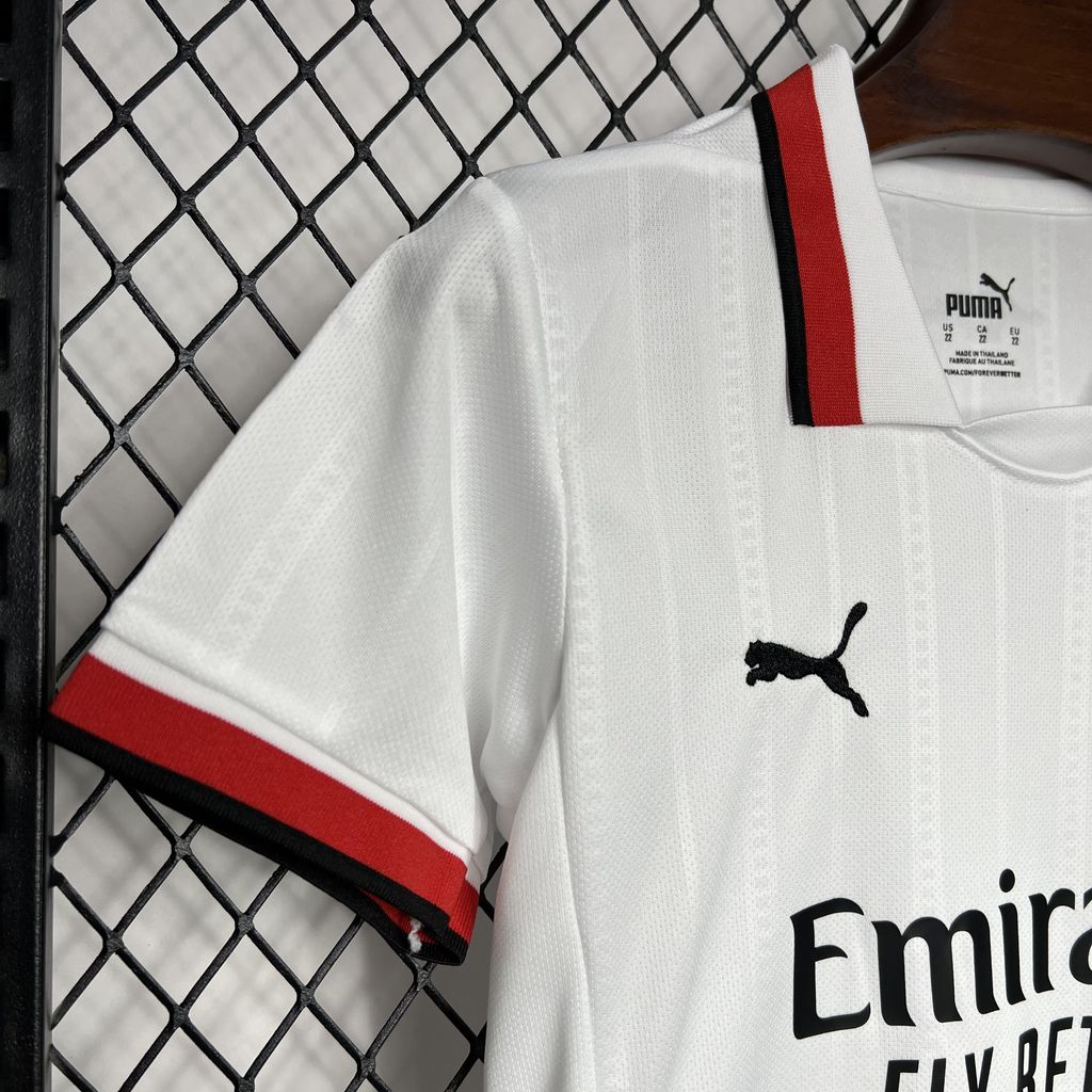 AC Milan 2024/25 Conjunto Alternativo – Criança