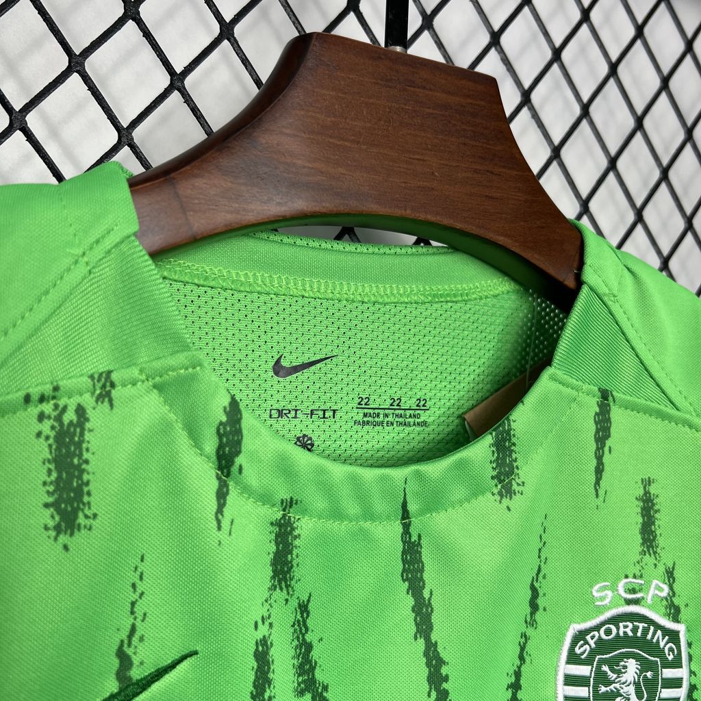 Sporting CP 2024/25 Conjunto Terceiro – Criança