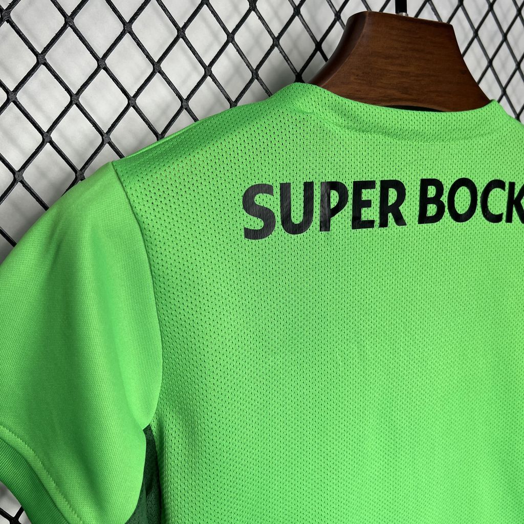 Sporting CP 2024/25 Conjunto Terceiro – Criança