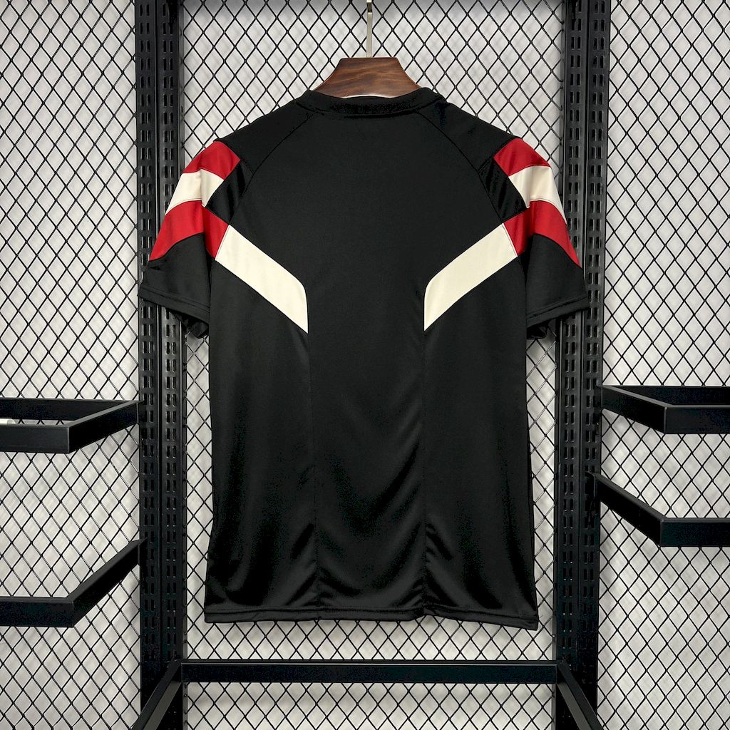 Manchester United 2024/25 Camisola Originals Tee Preta – Homem