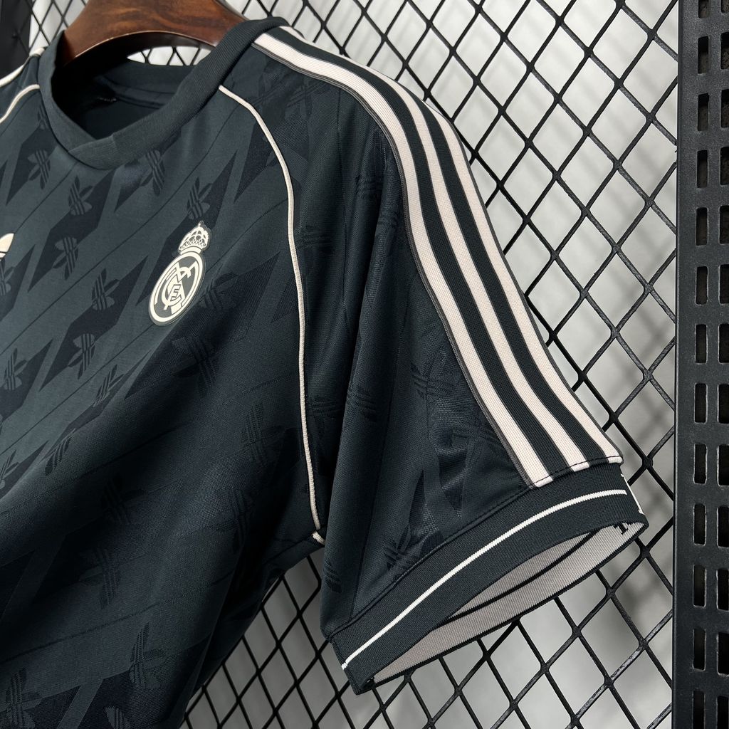 Real Madrid 2024/25 Camisola Especial Preta – Homem