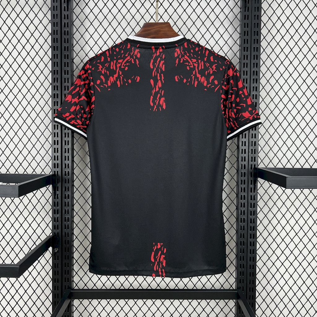 Barcelona 2024/25 Camisola Vermelha Lion – Homem