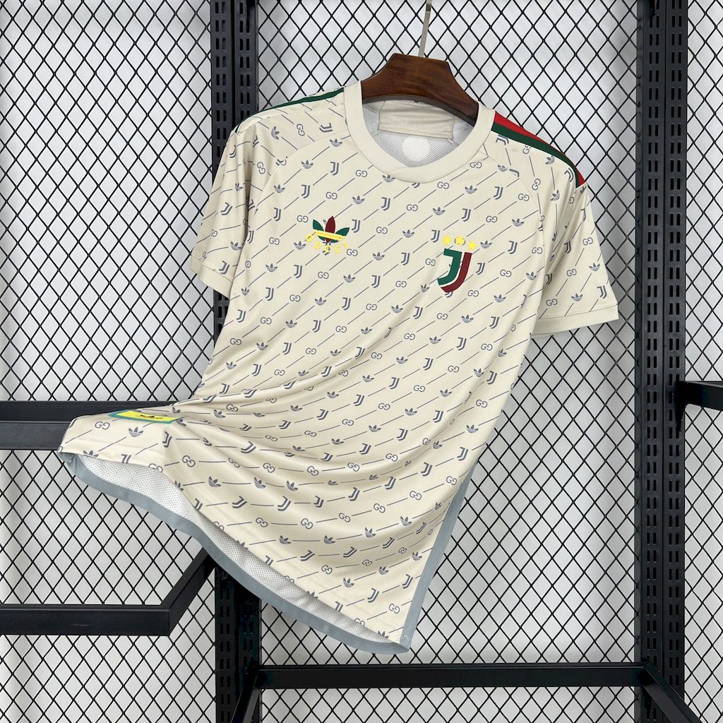 Juventus 2024/25 Camisola Gucci Conjunta Edição – Homem