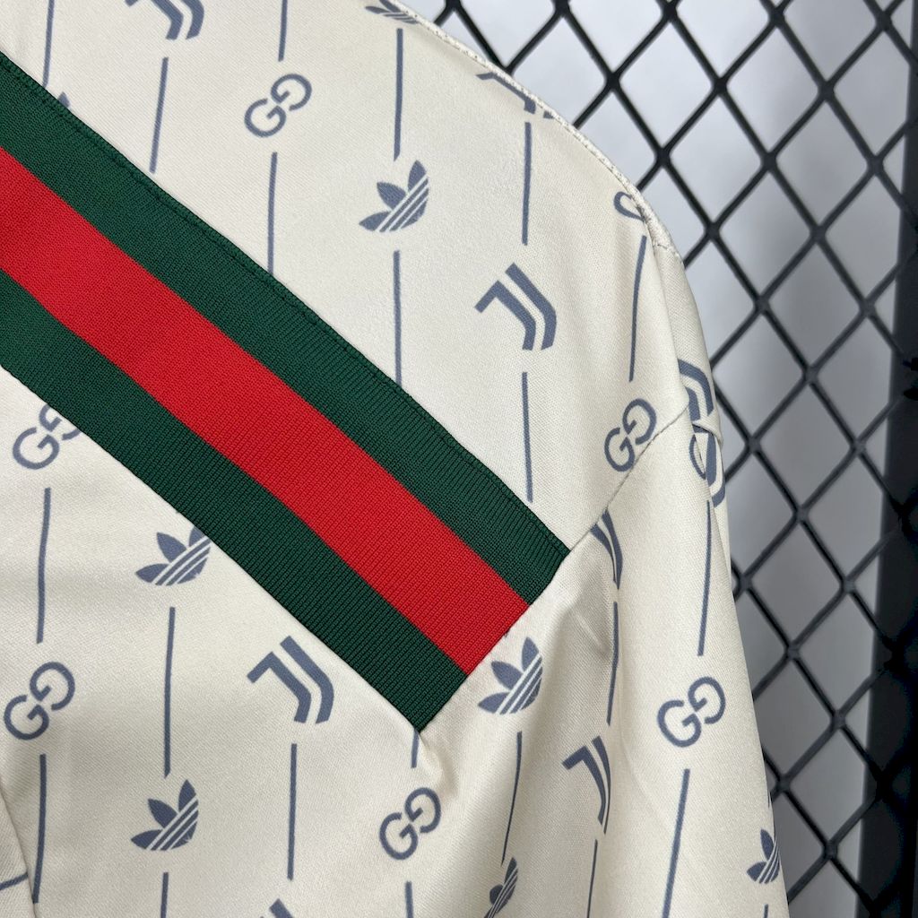 Juventus 2024/25 Camisola Gucci Conjunta Edição – Homem