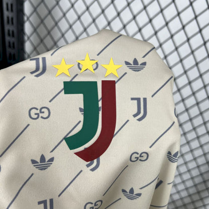 Juventus 2024/25 Camisola Gucci Conjunta Edição – Homem