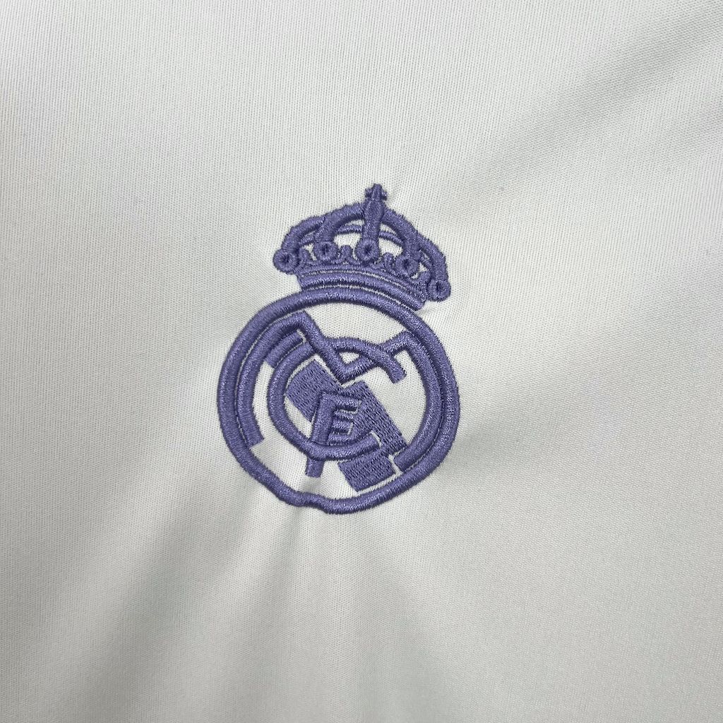 Real Madrid 2024/25 Camisola Especial Branca – Homem