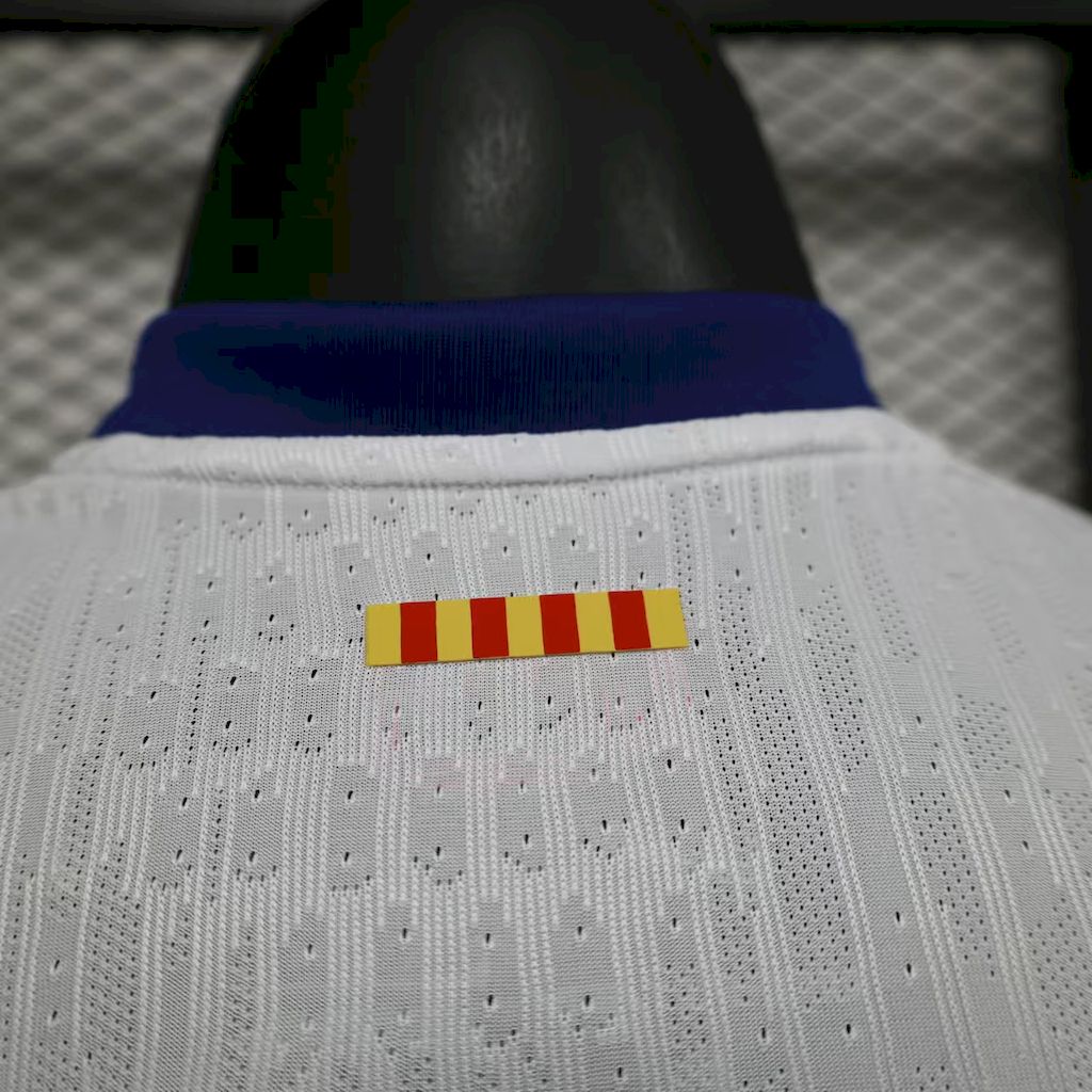 Barcelona 2024/25 Camisola Branca exposure Versão Versão Jogador – Homem
