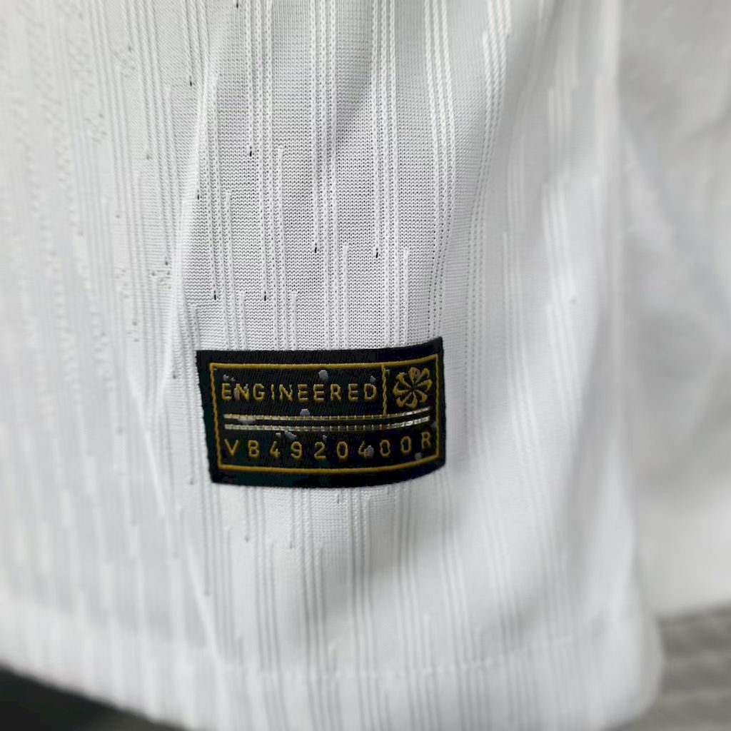 Barcelona 2024/25 Camisola Branca exposure Versão Versão Jogador – Homem