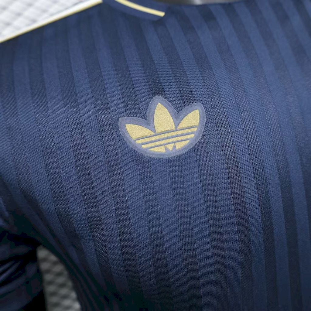 Juventus 2025/26 Camisola Terrace Icons Versão Jogador – Homem