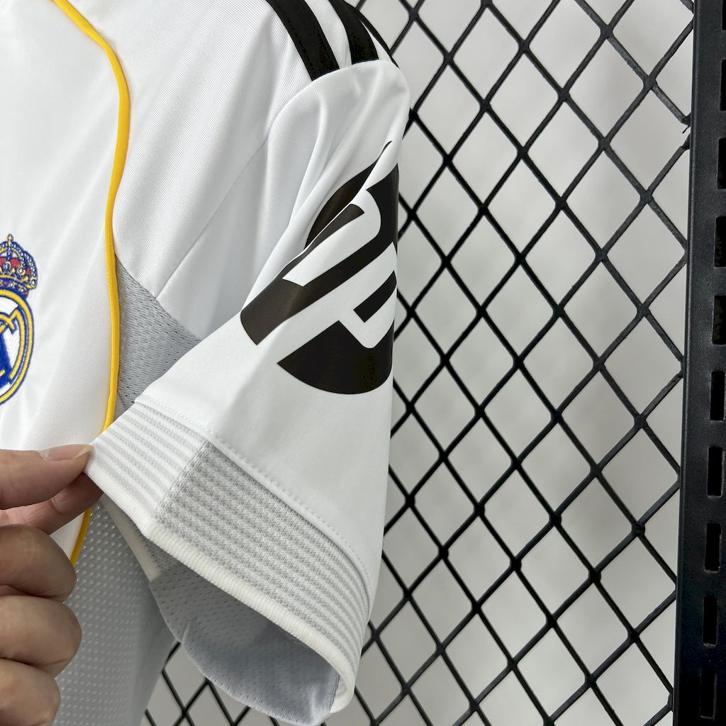 Real Madrid 2025/26 Camisola Principal – Homem
