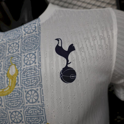 Tottenham Hotspur 2025/26 Camisola Branca Dourada Snake Edição Versão Jogador – Homem
