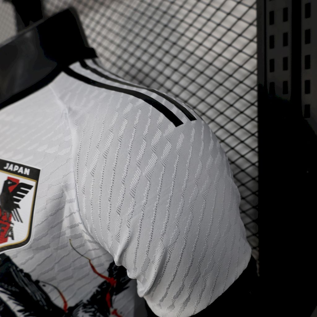 Japão 2025/26 Camisola ナルト-うちはイタチ Versão Jogador – Homem