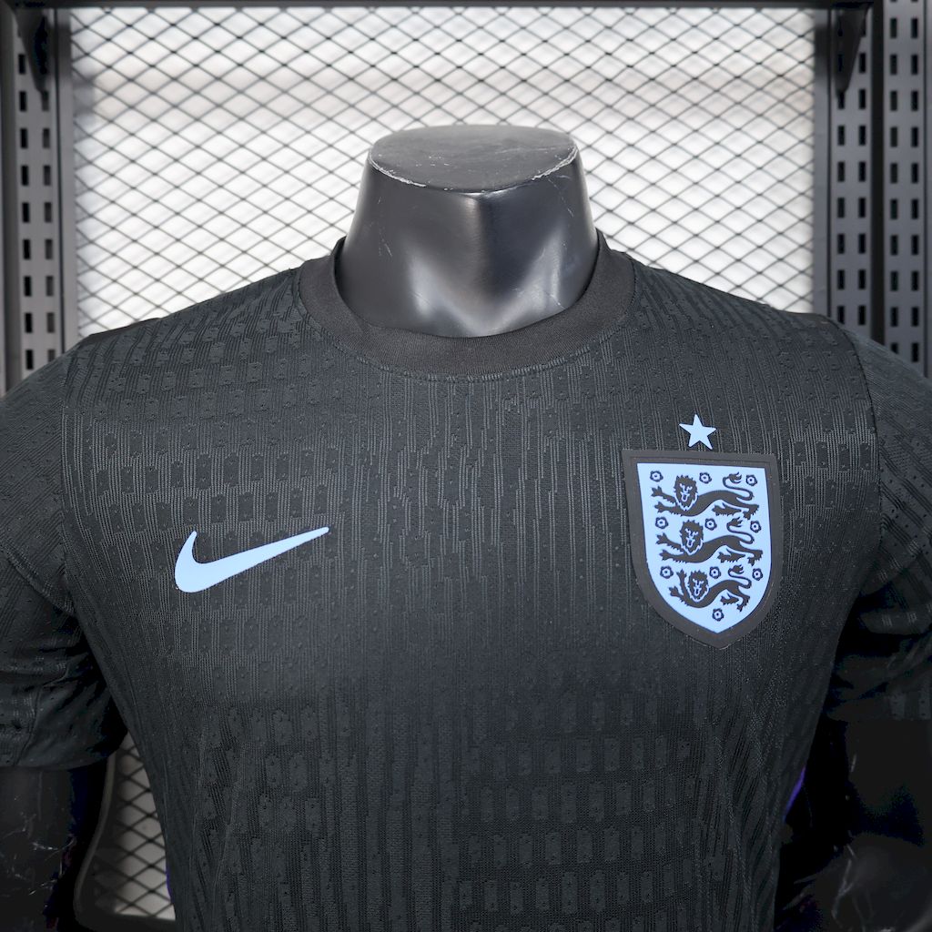 Inglaterra 2025/26 Women's Euro Alternativa Versão Jogador – Homem