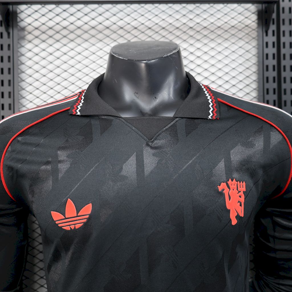 Manchester United 2025/26 Camisola Especial Versão Jogador – Homem