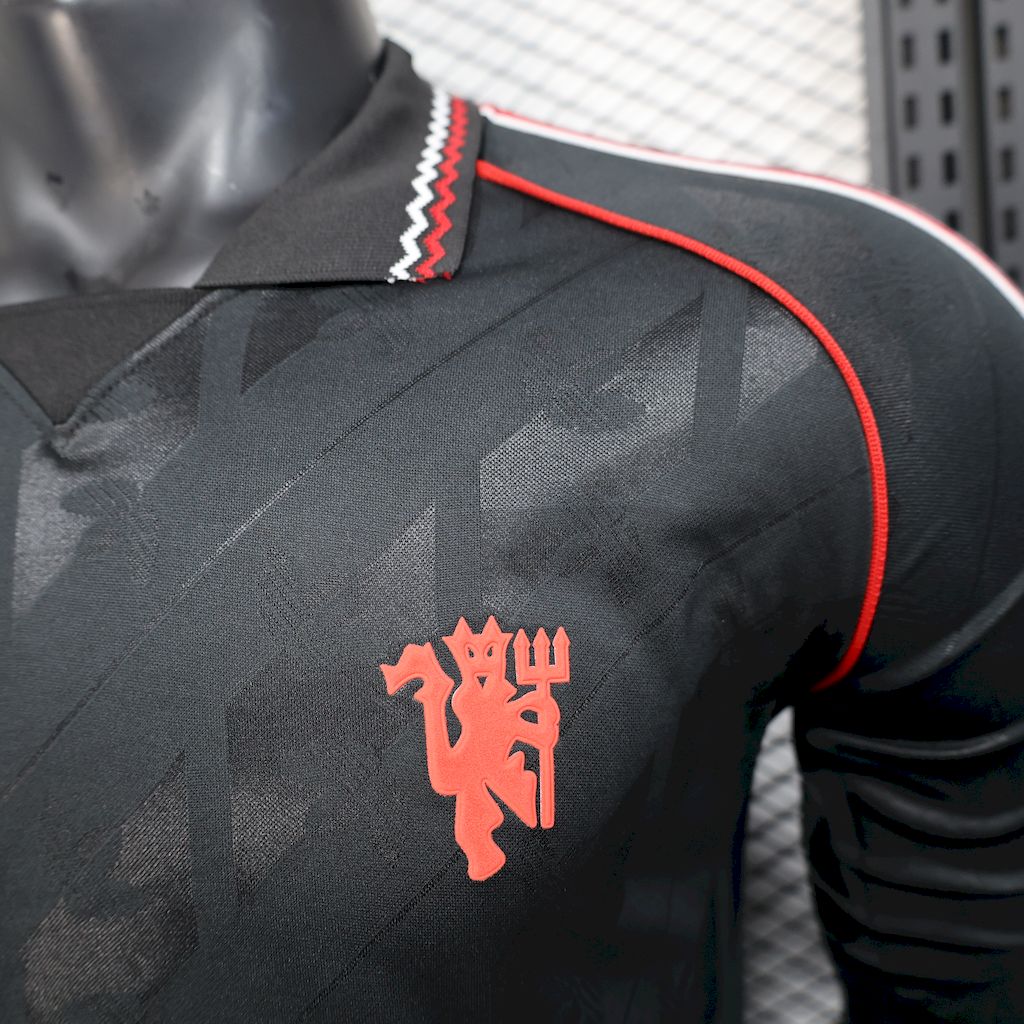 Manchester United 2025/26 Camisola Especial Versão Jogador – Homem