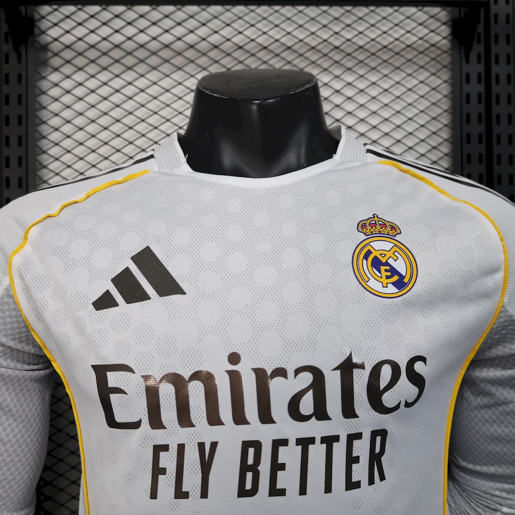 Real Madrid 2025/26 Camisola Principal de Manga Comprida Versão Jogador – Homem