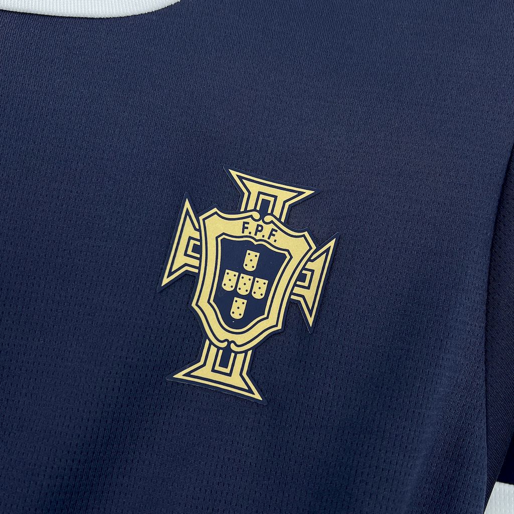 Portugal 2025/26 Camisola de Pré-Jogo Royal Azul – Homem