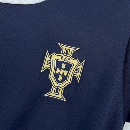 Portugal 2025/26 Camisola de Pré-Jogo Royal Azul – Homem