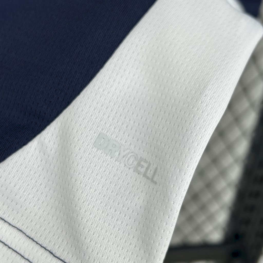 Portugal 2025/26 Camisola de Pré-Jogo Royal Azul – Homem