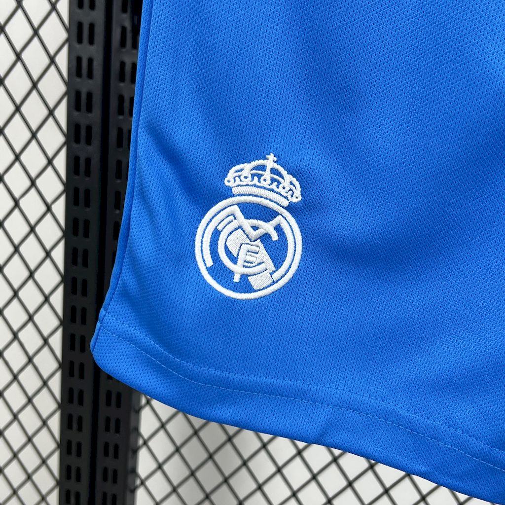 Real Madrid 2025/26 Conjunto de Pré-Jogo – Criança