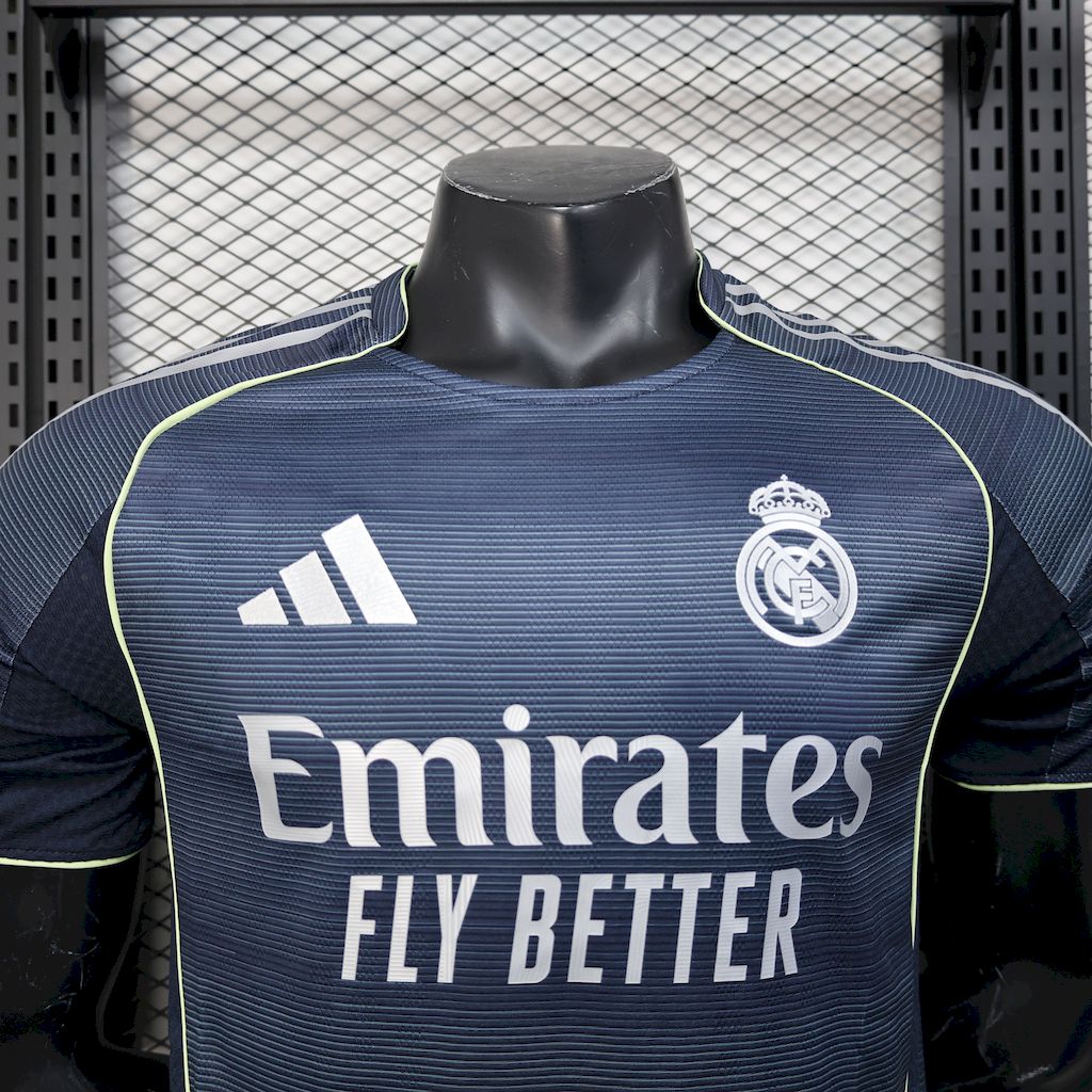 Real Madrid 2025/26 Camisola Alternativa Versão Jogador – Homem