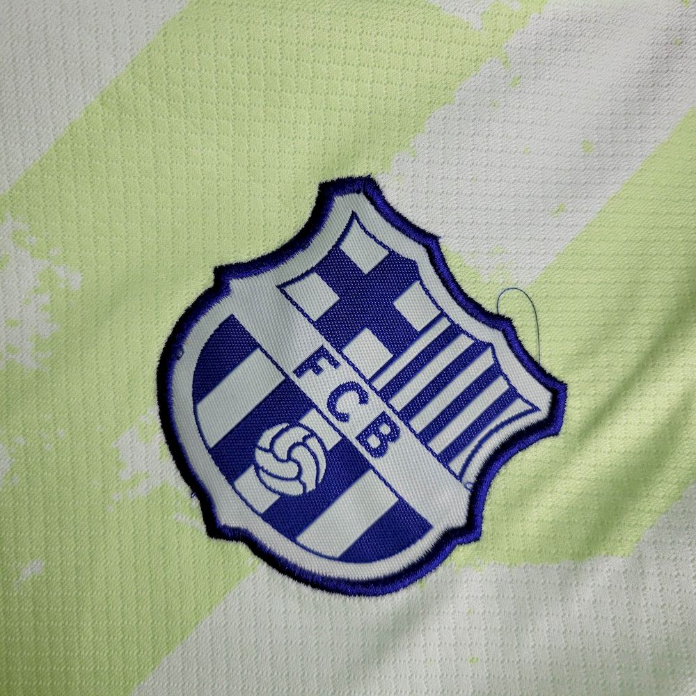 Barcelona 2024/25 Conjunto Terceiro – Criança