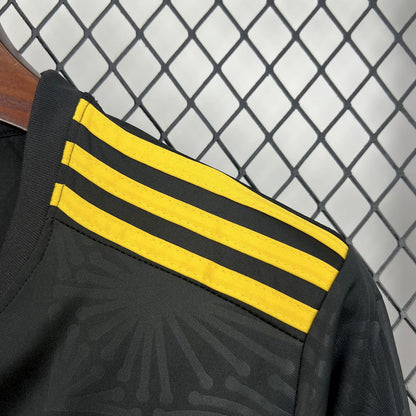 México 2025/26 Camisola Dourada e Preta – Homem