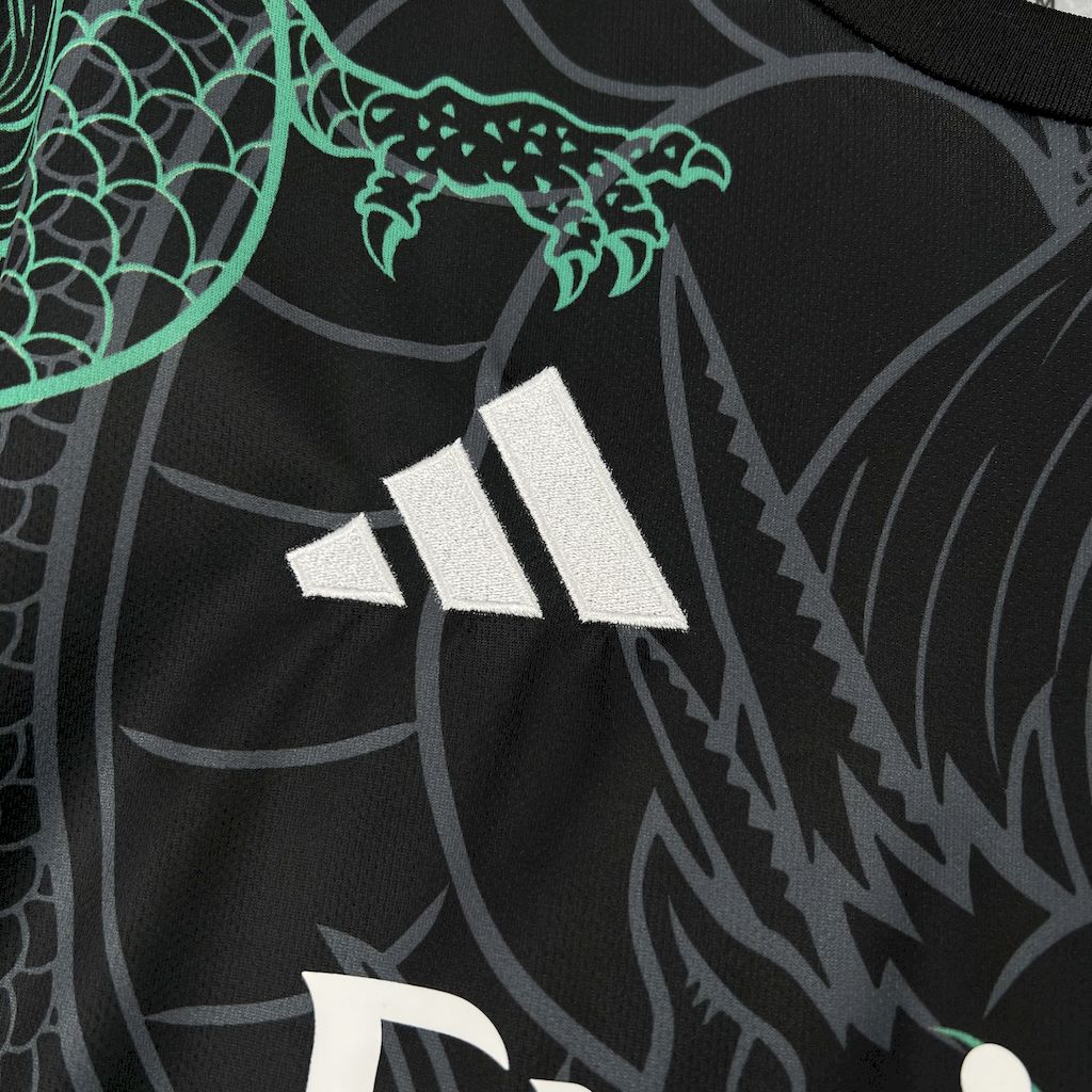 Real Madrid 2025/26 Camisola Especial Verde e Preta Dragon – Homem