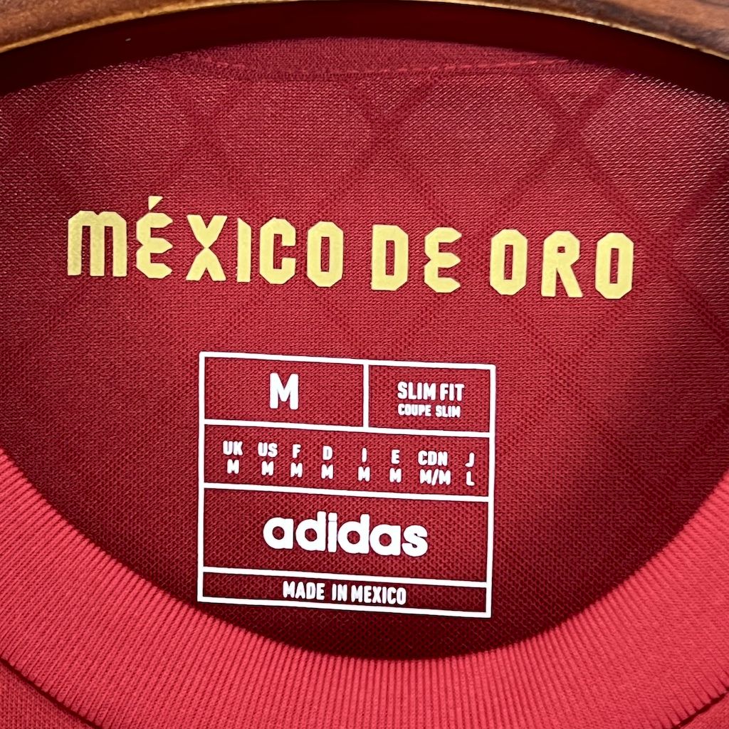 México 2025/26 Camisola Dourada e Vermelha – Homem