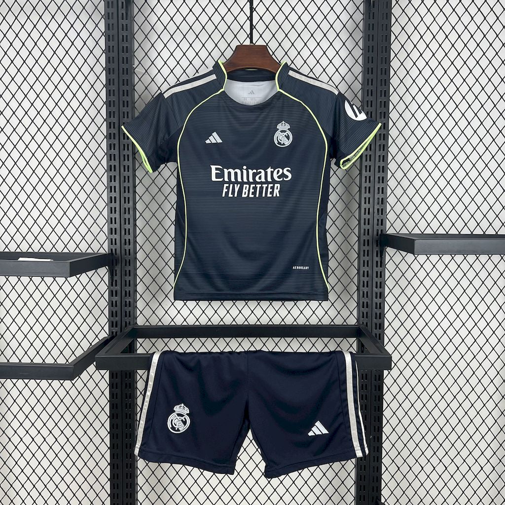 Real Madrid 2025/26 Conjunto Alternativo – Criança