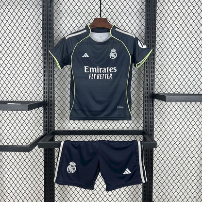 Real Madrid 2025/26 Conjunto Alternativo – Criança
