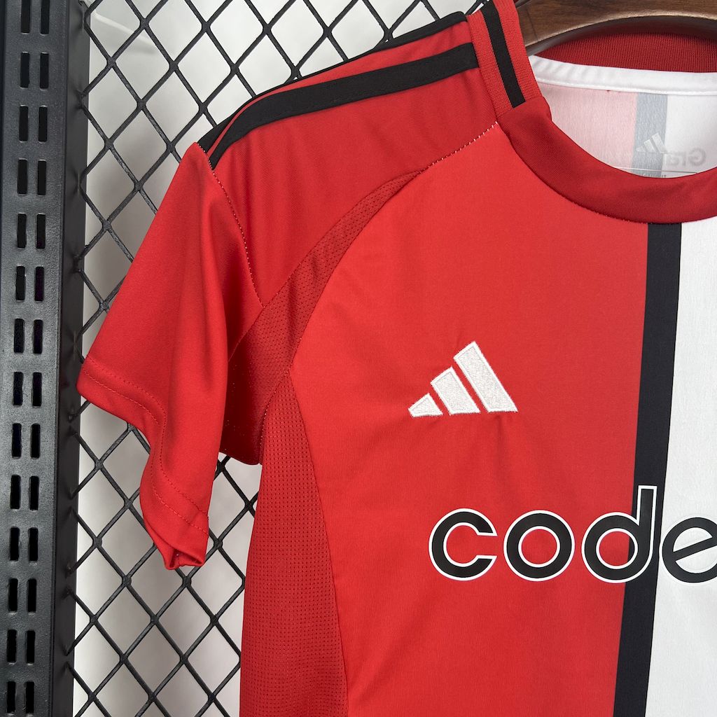 River Plate 2025/26 Conjunto Terceiro – Criança