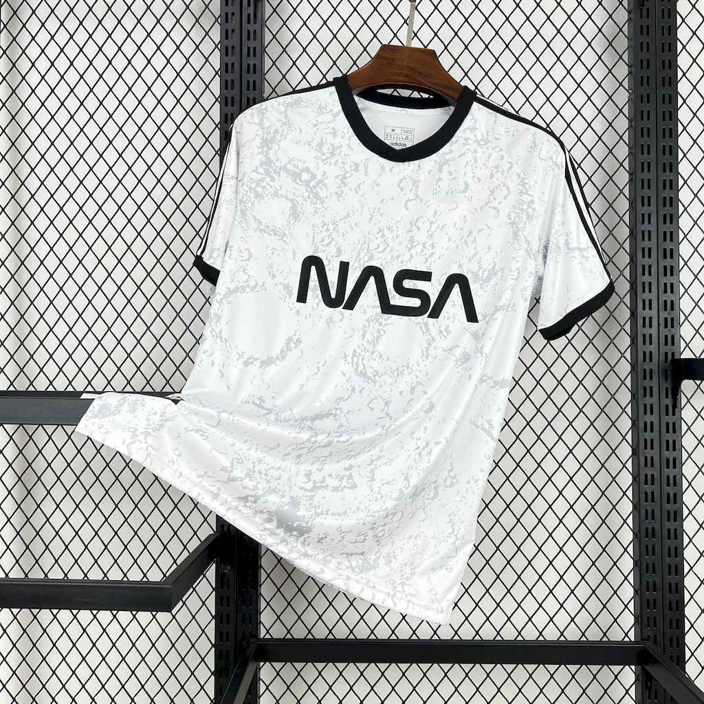 Juventus 2024/25 Camisola Nasa-Inspired Lifestyle Collection – Homem